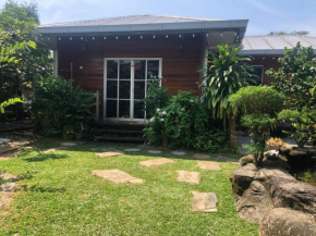 Sri Kandis Cottage Stay KCH